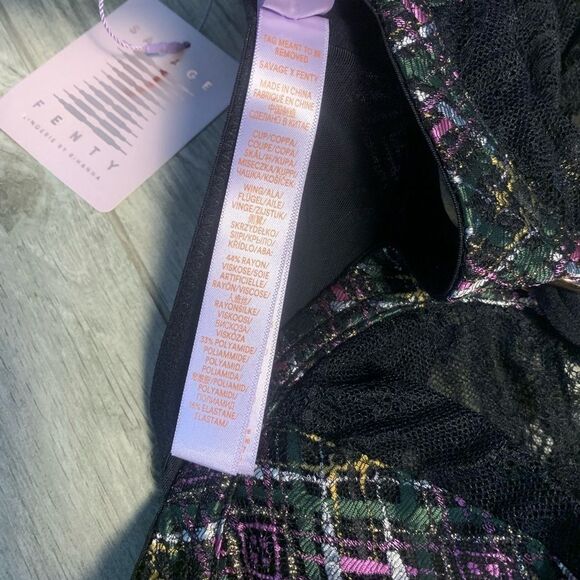 Savage X Fenty A LITTLE TART BALCONETTE BRA - Picture 4 of 8